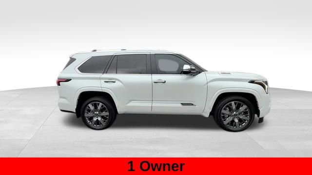 Used 2024 Toyota Sequoia Capstone image 9