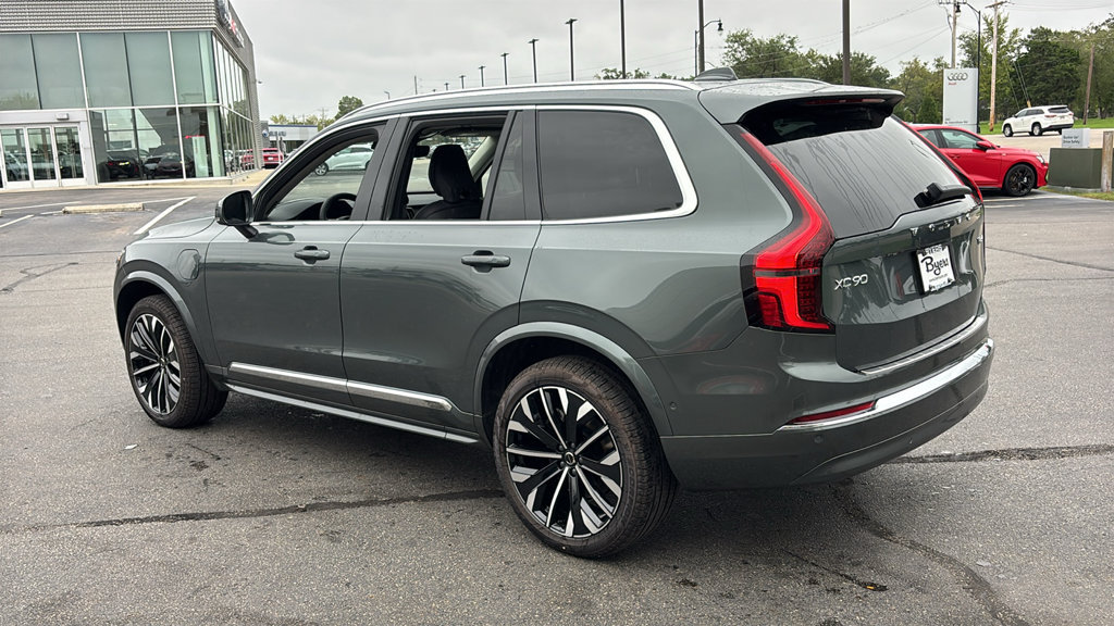New 2027 Volvo XC90 B6 Ultra AWD/4WD image 4