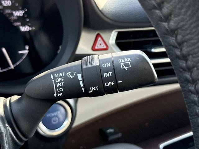 Used 2024 Toyota Sienna XLE image 26