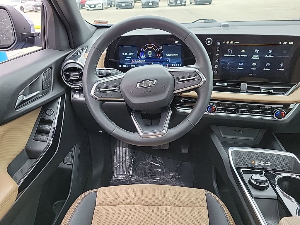 Used 2025 Chevrolet Equinox ACTIV w/ Convenience Package III image 13