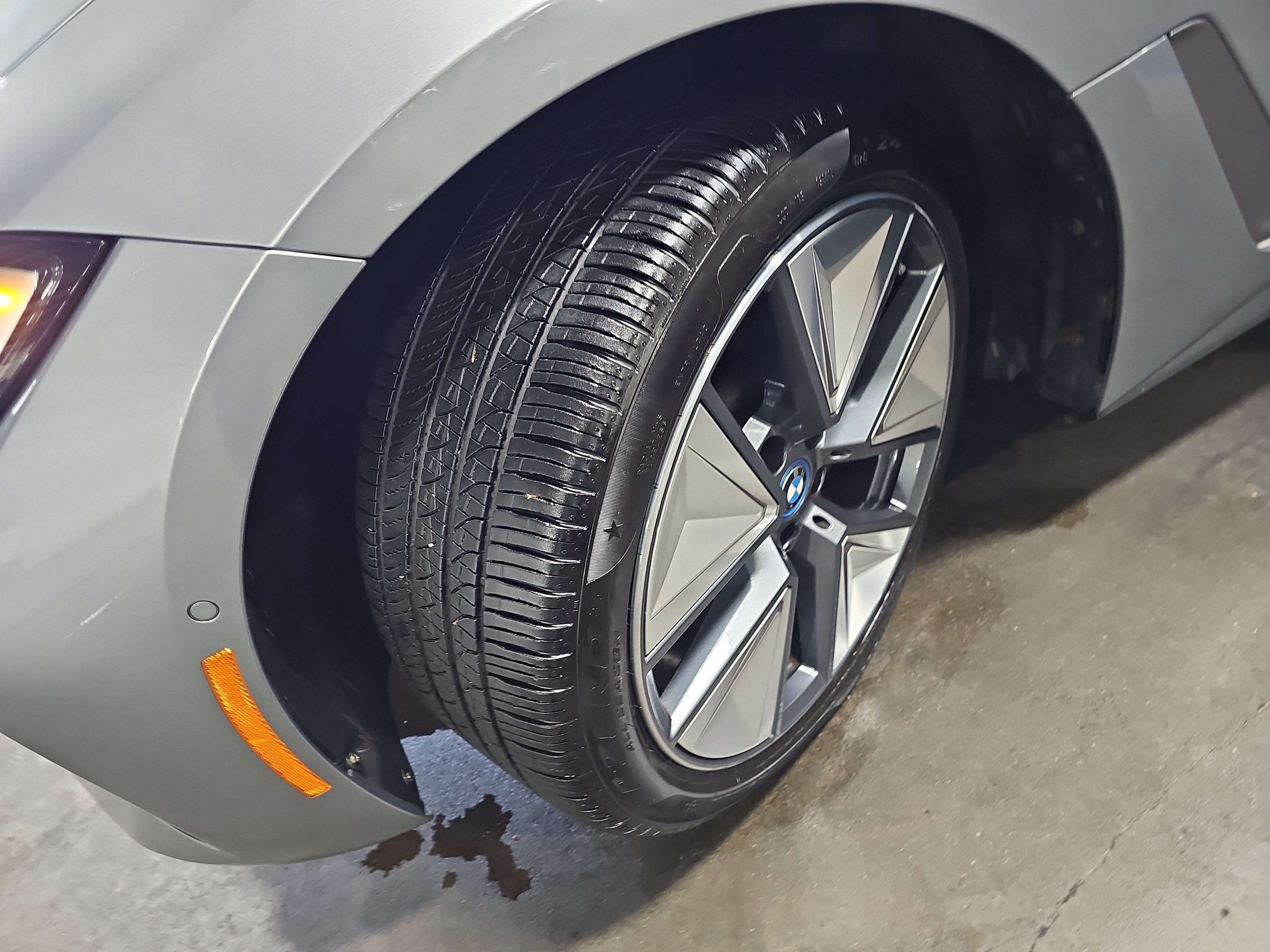 Used 2024 BMW i4 eDrive35 w/ Premium Package RWD image 33