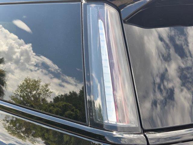 New 2026 Cadillac Escalade IQL Sport 1 w/ LPO, ONYX Package AWD/4WD image 11
