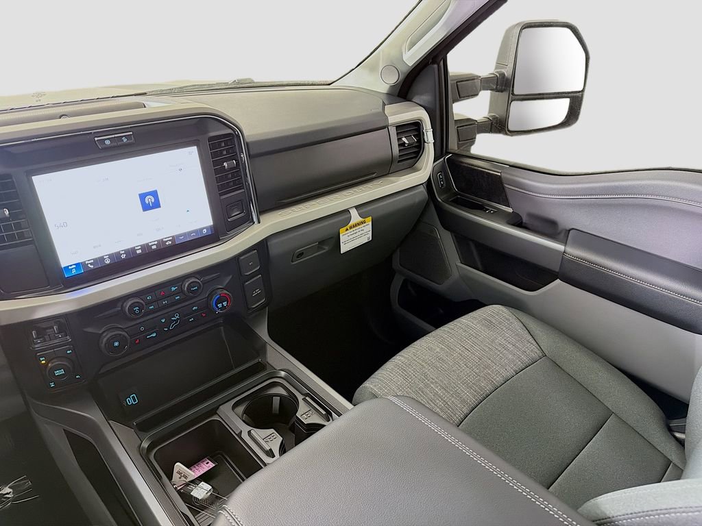 New 2026 Ford F250 XLT w/ XLT Premium Package image 25