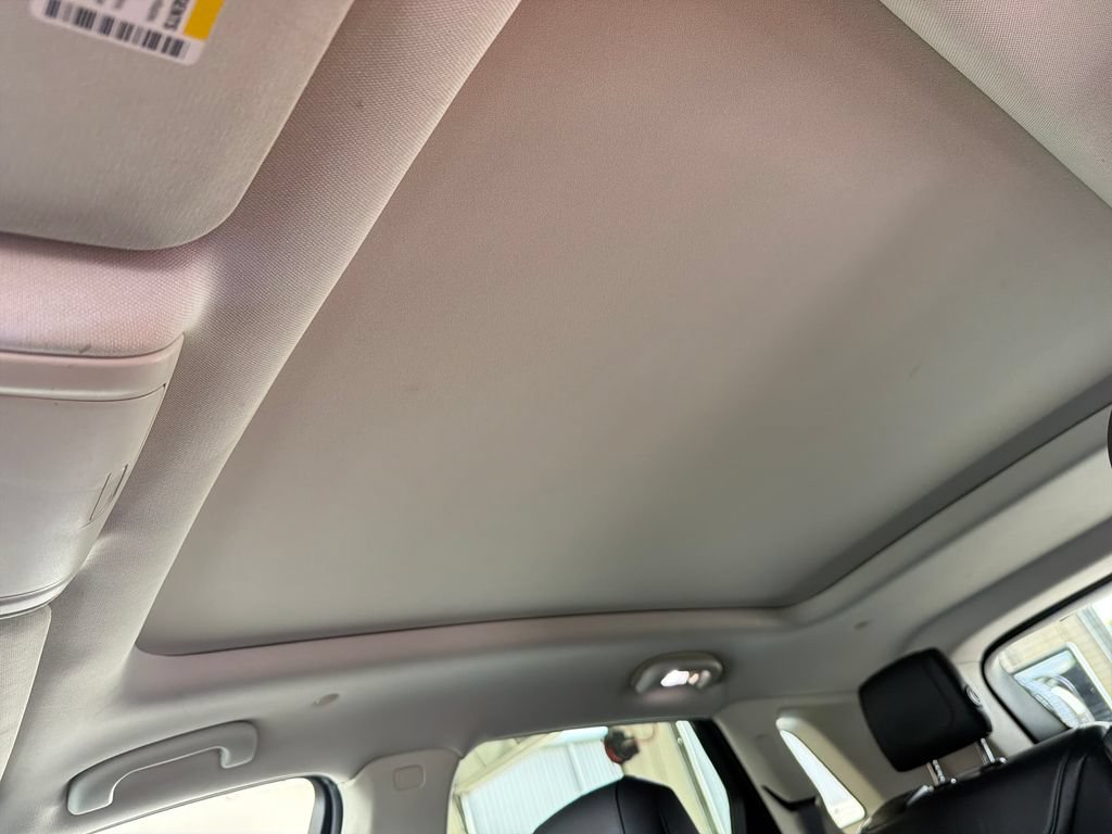 Used 2018 Cadillac XT5 Luxury w/ Driver Awareness Package AWD/4WD image 24