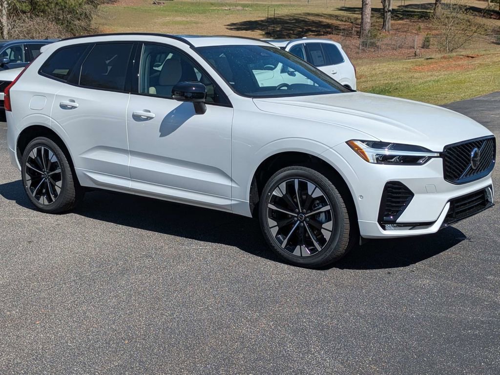 New 2026 Volvo XC60 B5 Plus w/ Protection Package Premier image 3