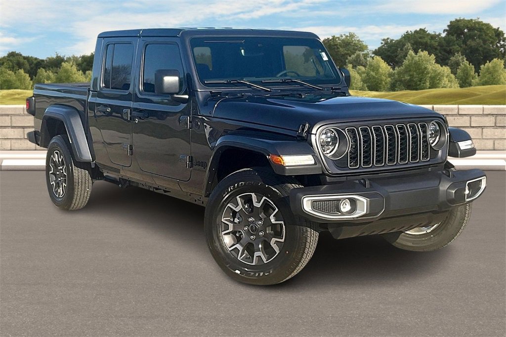 New 2025 Jeep Gladiator Sport w/ Premium Package image 2
