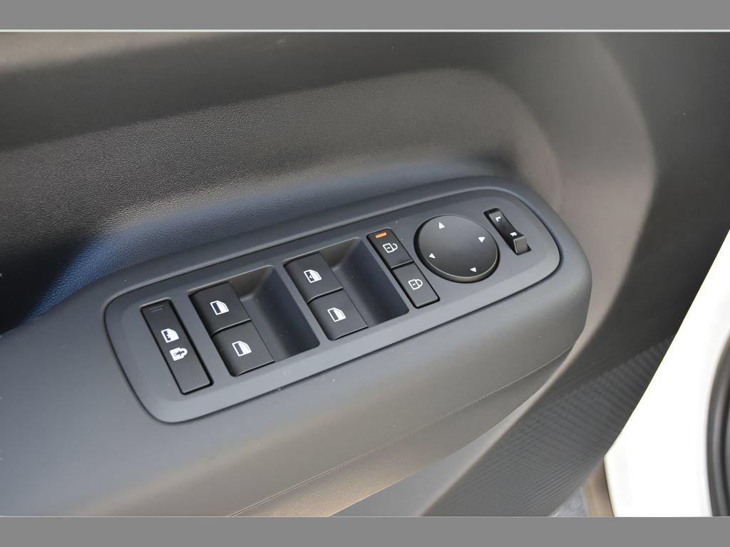 New 2026 Hyundai Santa Fe SE FWD image 17