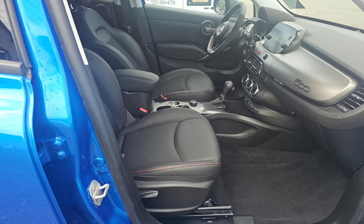 Used 2023 FIAT 500X Sport w/ Technology Group AWD/4WD image 9