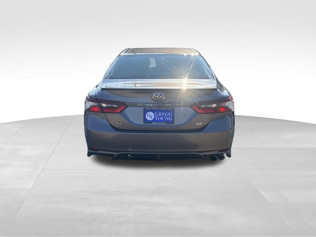 Used 2024 Toyota Camry SE FWD image 8