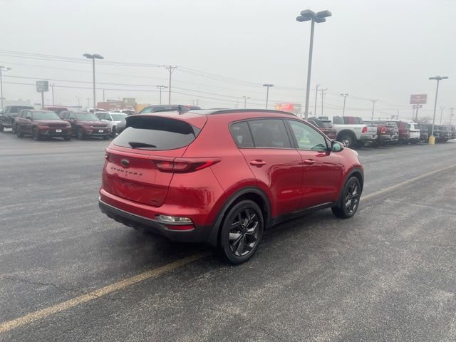 Used 2022 Kia Sportage Nightfall Edition image 5