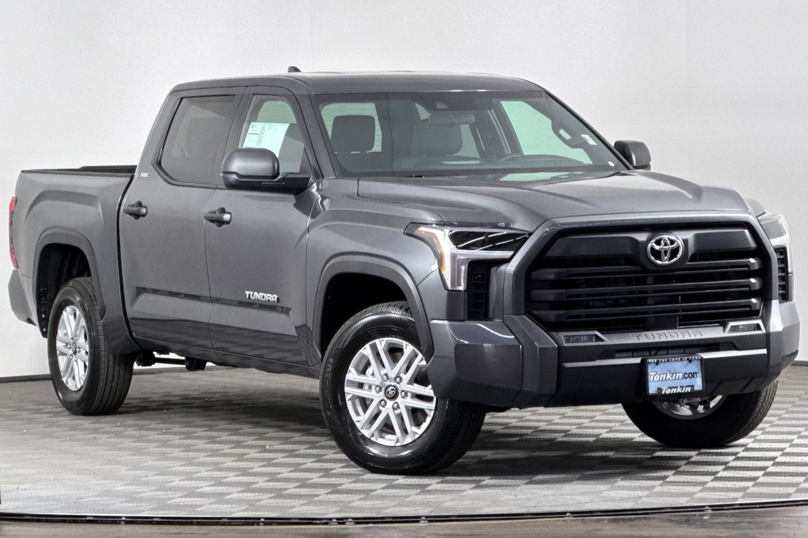 New 2026 Toyota Tundra SR5 image 2