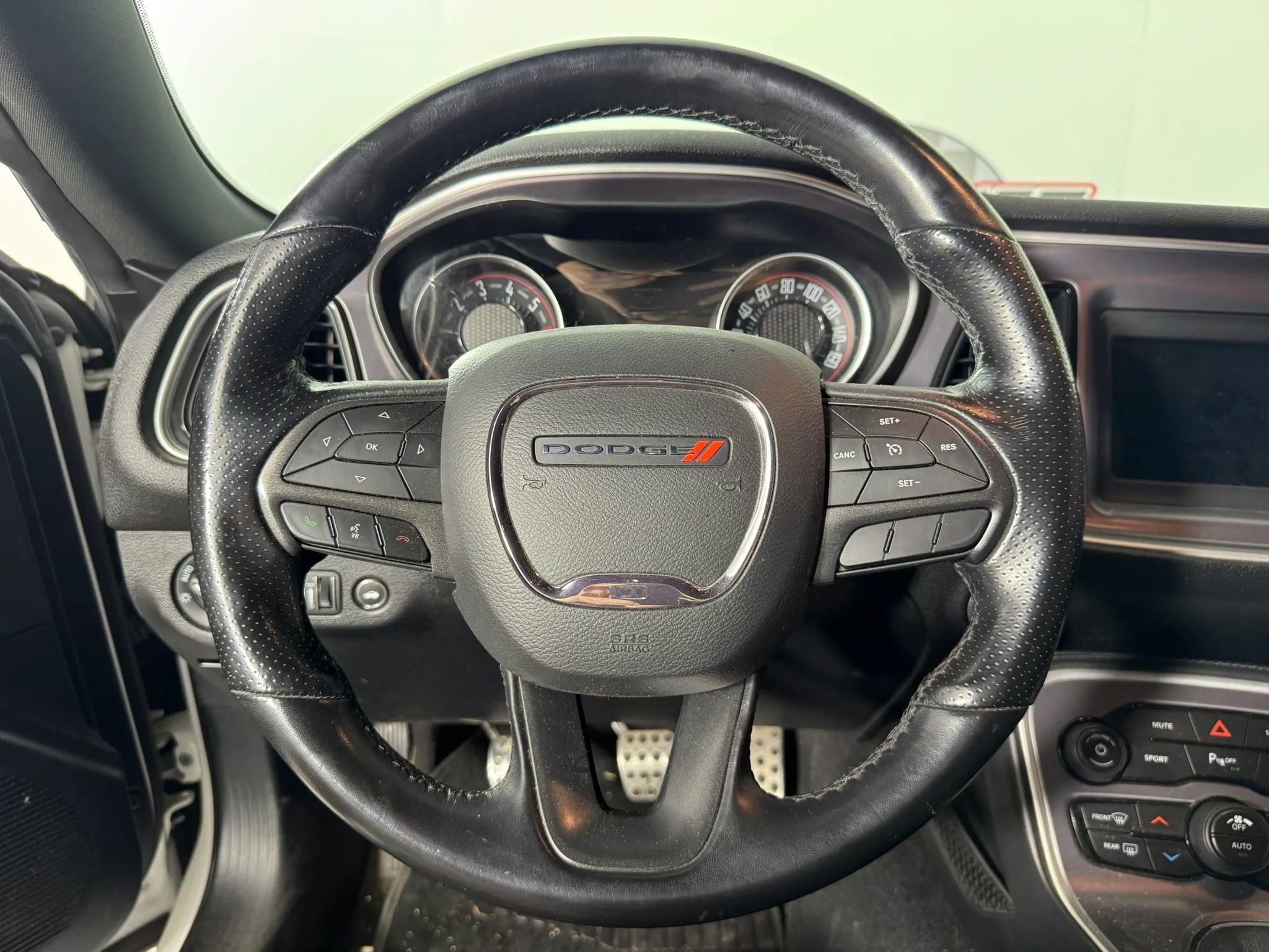 Used 2019 Dodge Challenger R/T image 12