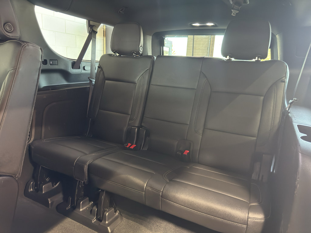 Used 2021 Chevrolet Suburban Z71 image 15