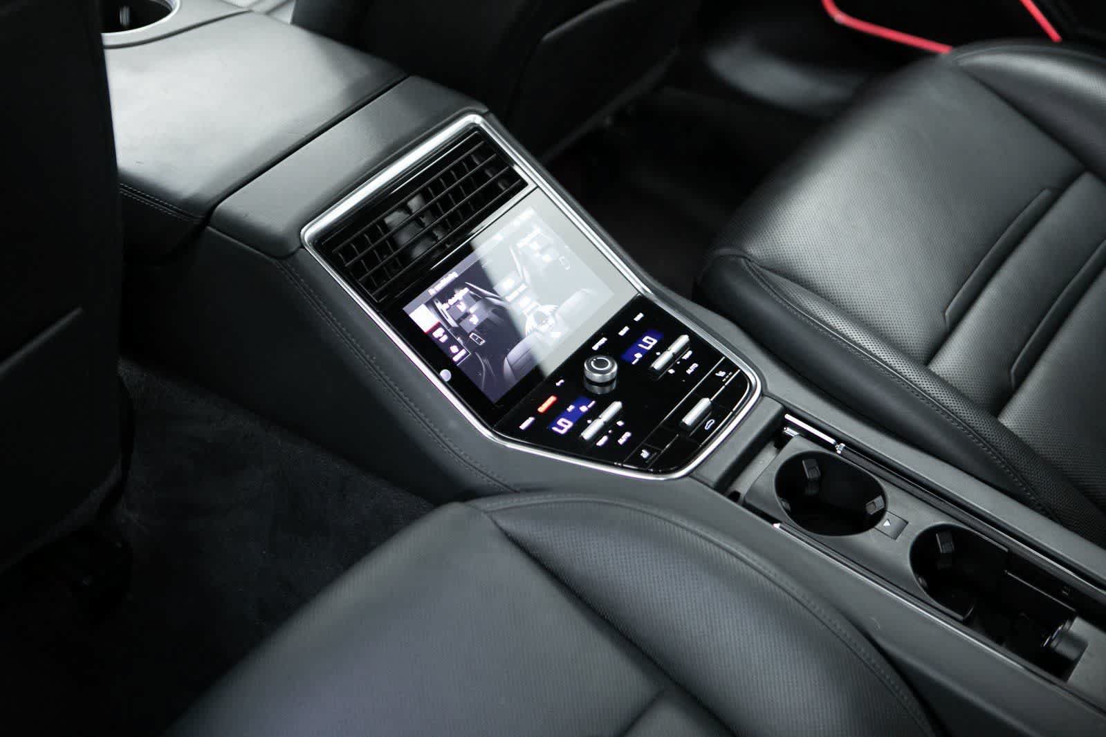 Certified 2022 Porsche Panamera 4S AWD/4WD image 28