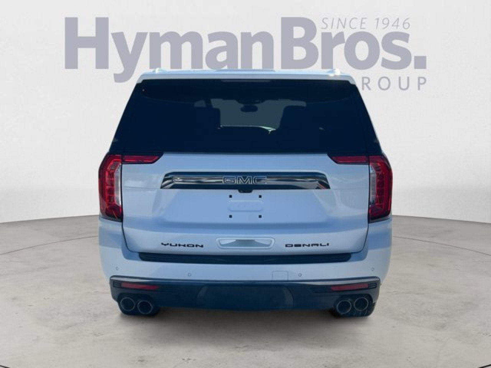 Used 2024 GMC Yukon XL Denali Ultimate AWD/4WD image 4