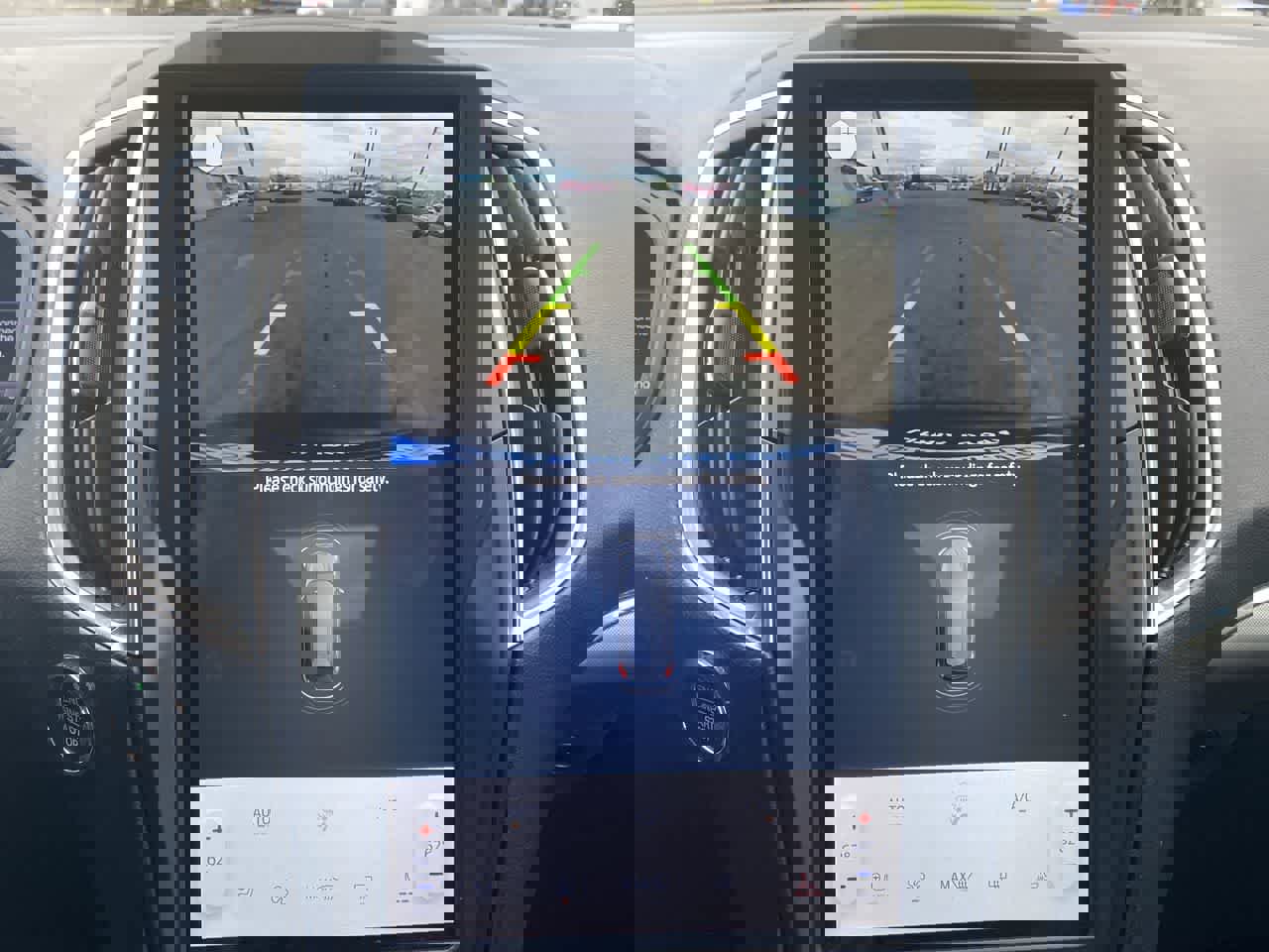 Used 2023 Ford Edge Titanium w/ Cargo Accessory Package image 17