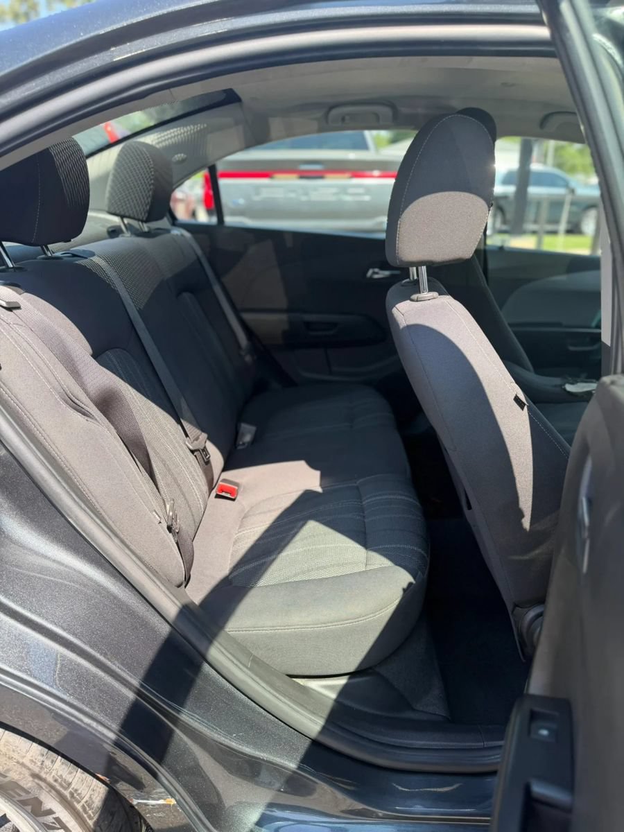 Used 2019 Chevrolet Sonic LT FWD image 15
