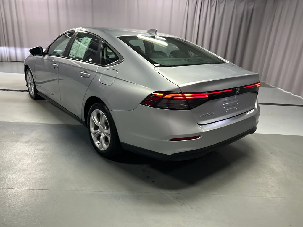 Used 2025 Honda Accord LX image 5
