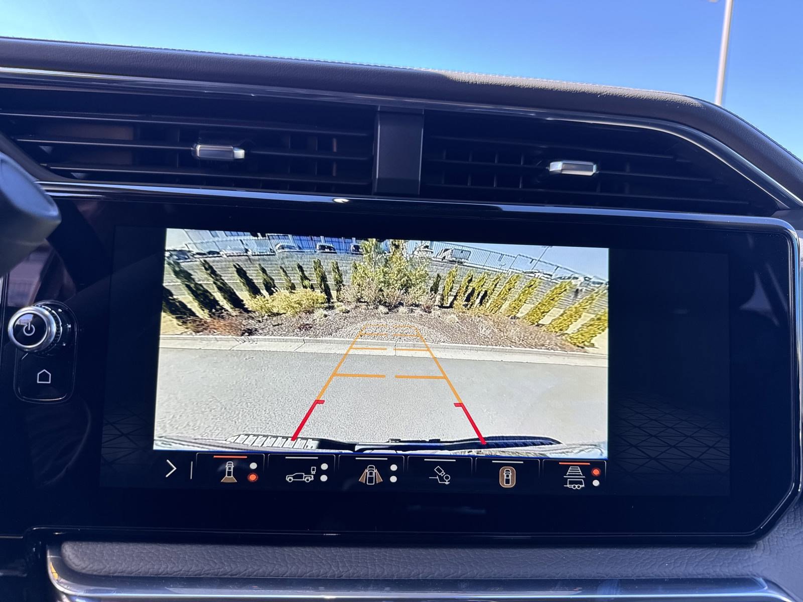 New 2025 GMC Sierra 2500 Denali w/ Denali Reserve Package image 25