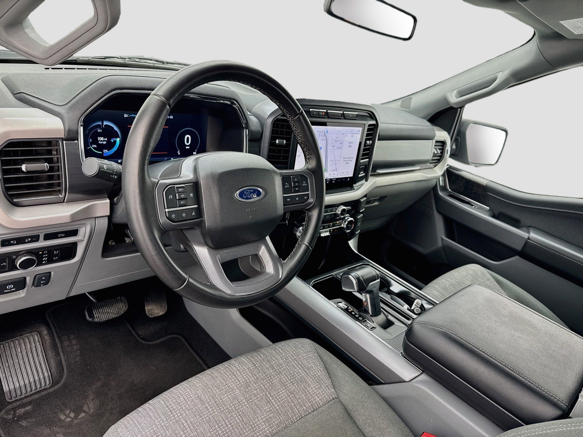 Used 2023 Ford F150 Lightning XLT AWD/4WD image 7