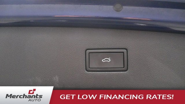 Used 2022 Volkswagen Tiguan SE AWD/4WD image 15