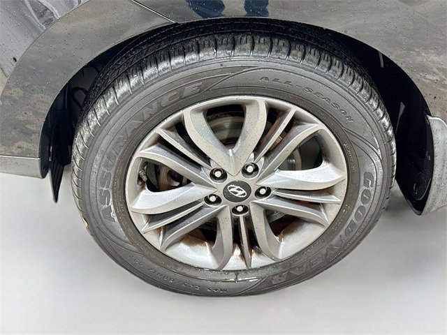 Used 2015 Hyundai Tucson GLS image 28