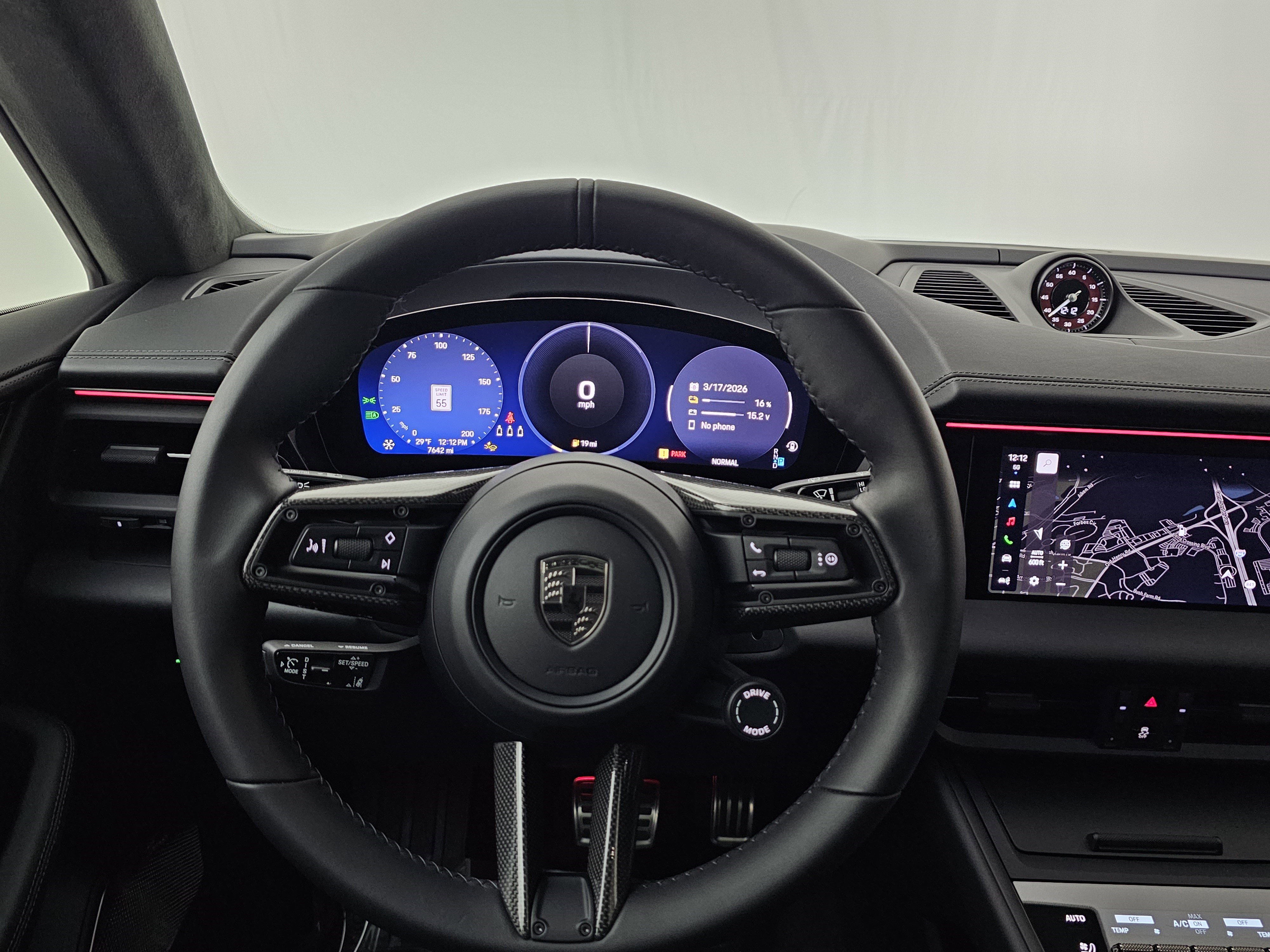 Used 2025 Porsche Macan Turbo Electric image 41