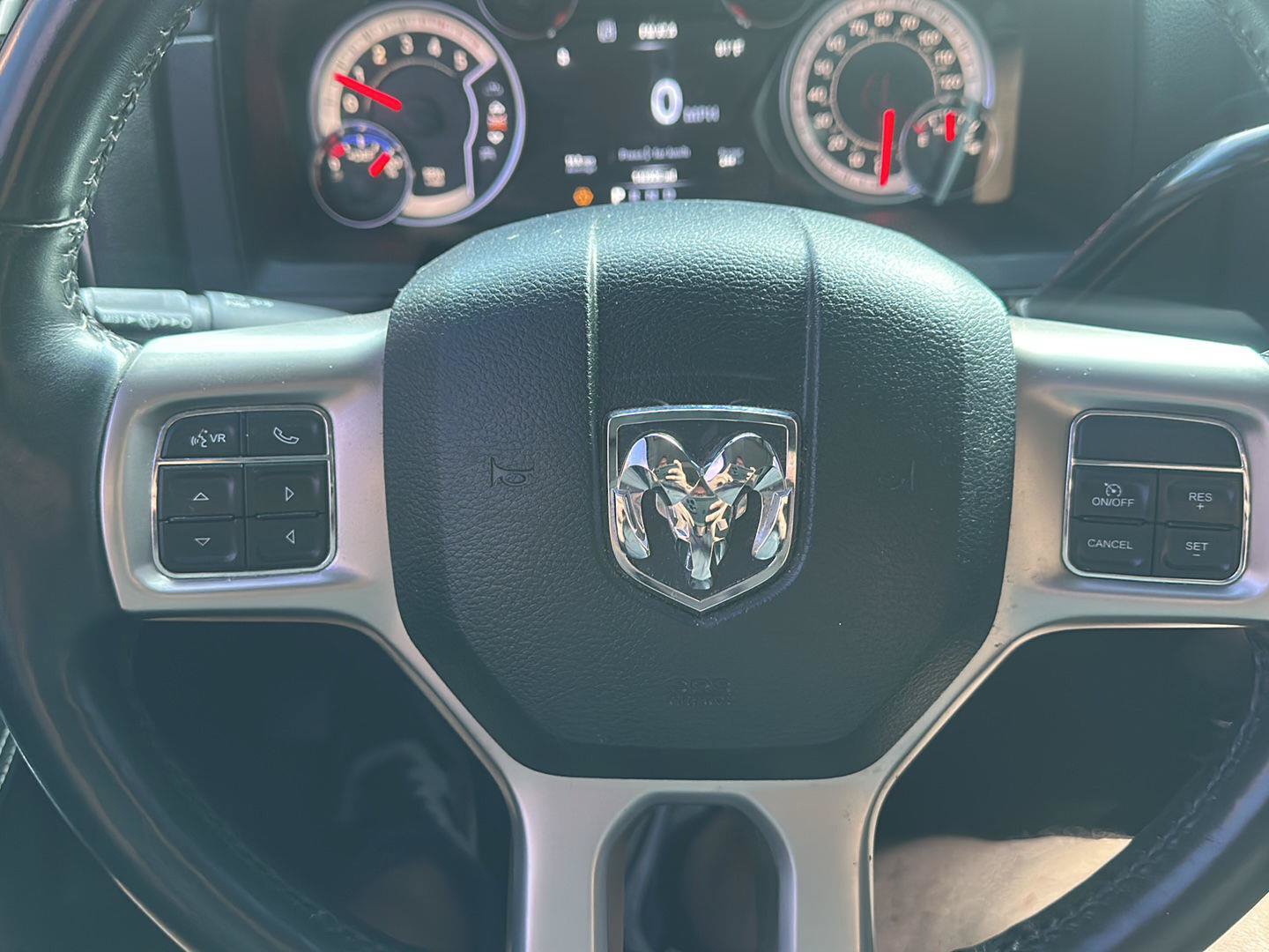 Used 2018 RAM 3500 Laramie w/ Sport Appearance Group AWD/4WD image 20