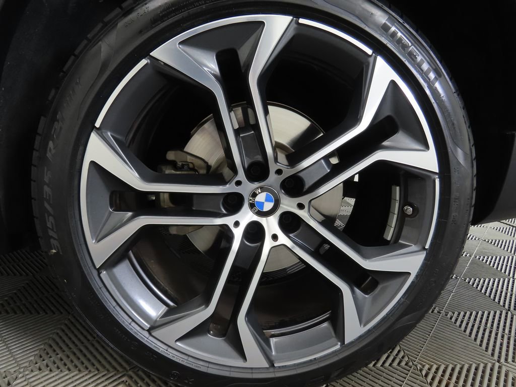Certified 2024 BMW X5 xDrive40i w/ Premium Package image 31