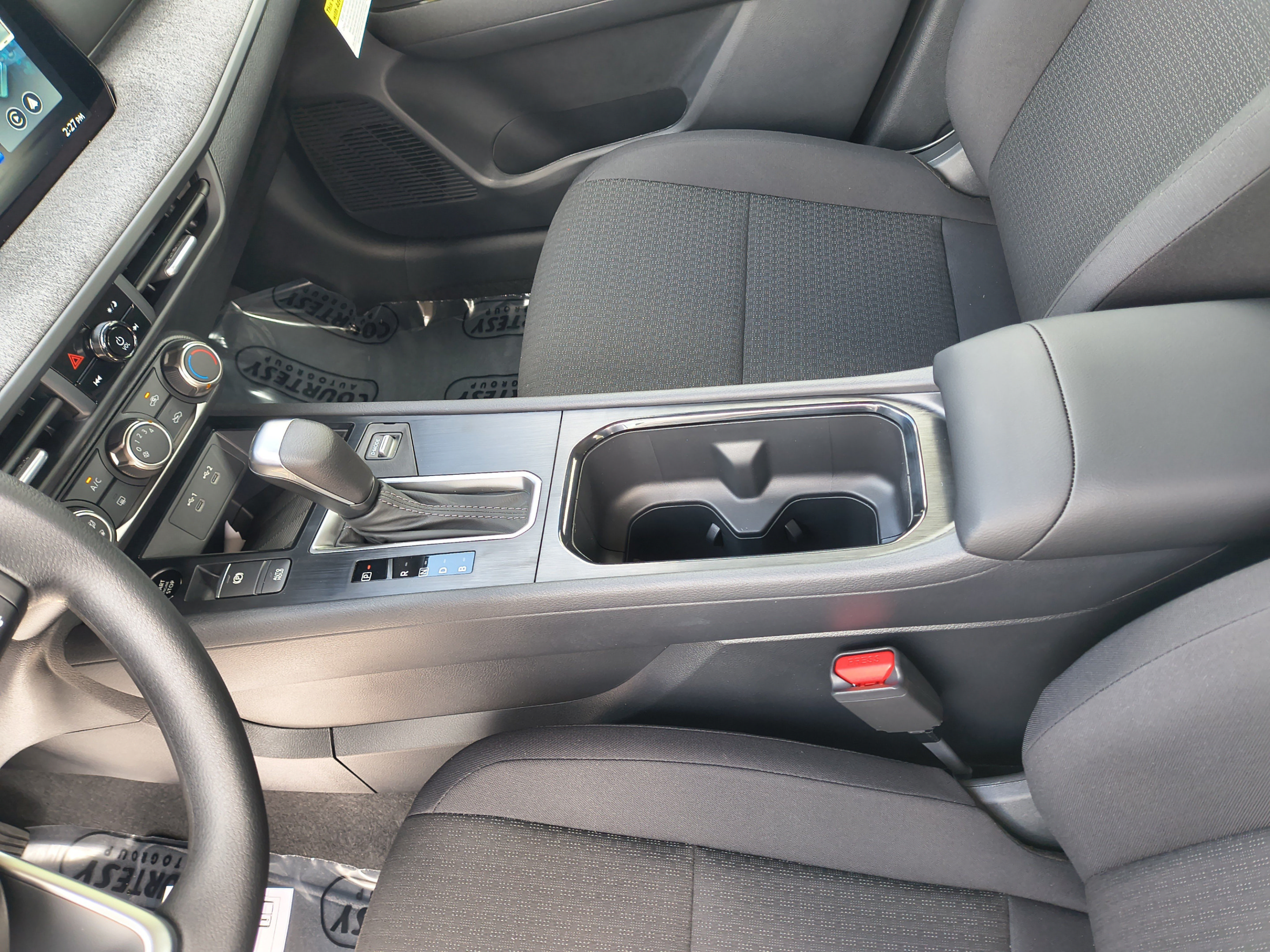 New 2027 Nissan Kicks S FWD image 22