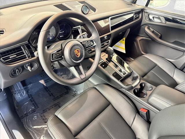 New 2026 Porsche Macan S AWD/4WD image 4