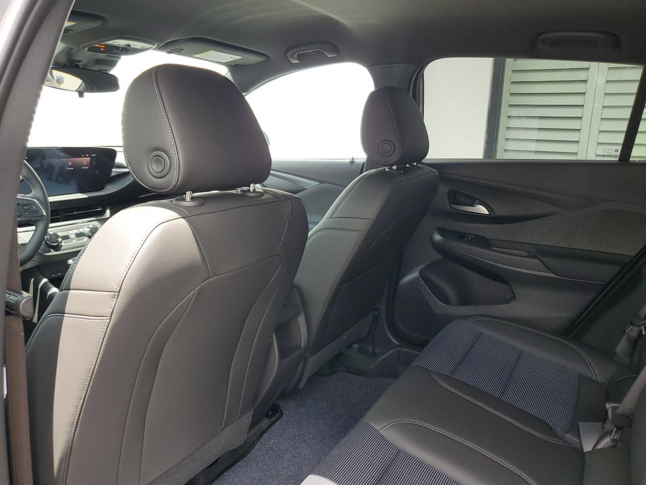 New 2026 Buick Envista Sport Touring w/ Convenience I Package FWD image 9