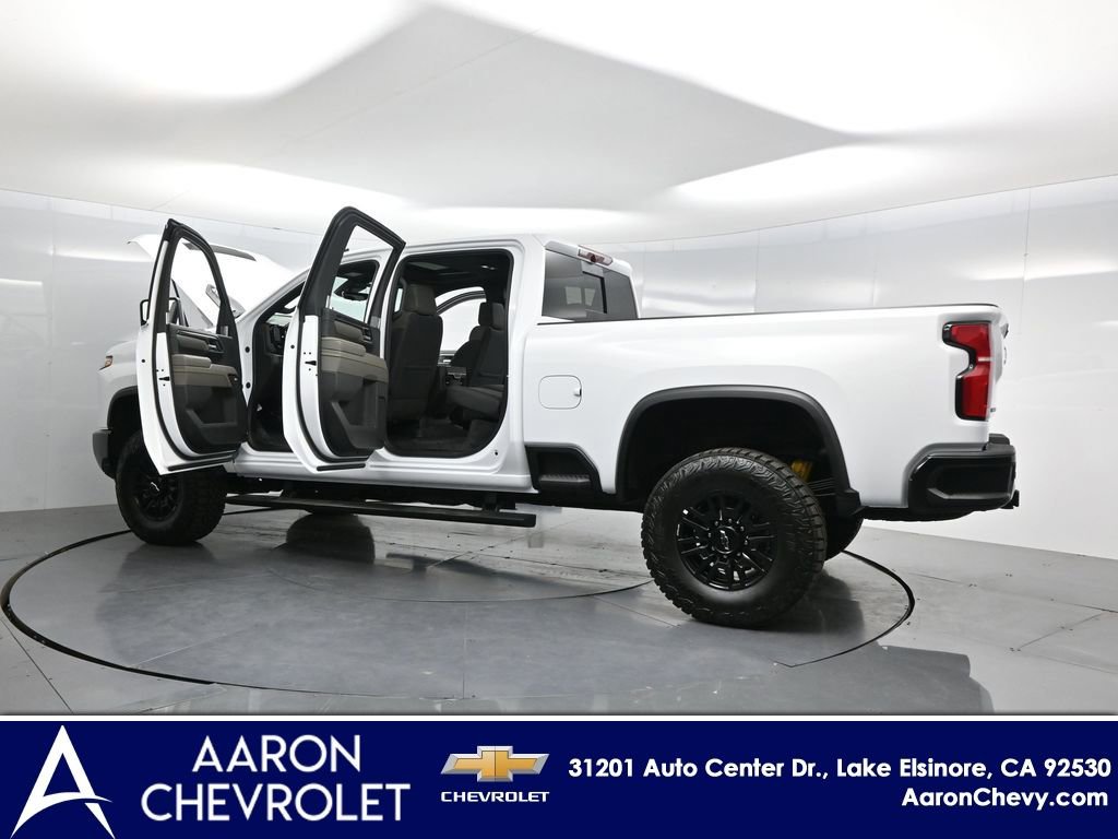 New 2026 Chevrolet Silverado 2500 ZR2 AWD/4WD image 59
