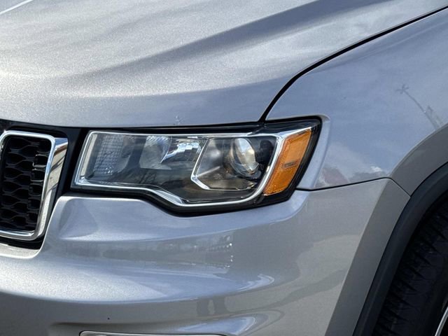 Used 2018 Jeep Grand Cherokee Limited image 7