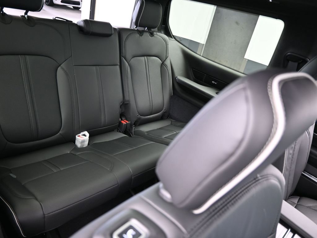 Used 2024 Jeep Grand Wagoneer Series II w/ Quick Order Packagew 28T image 49