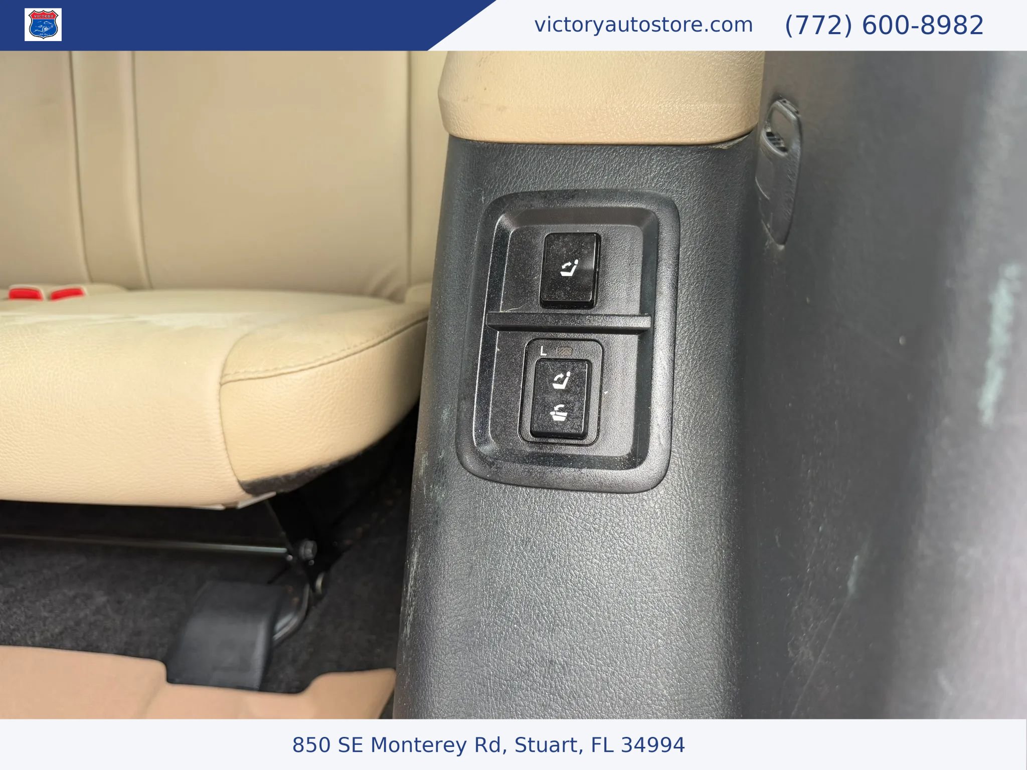 Used 2012 Toyota Sequoia Limited RWD image 18