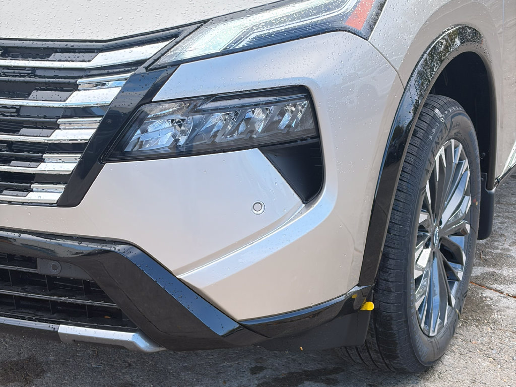 New 2026 Nissan Rogue Platinum AWD/4WD image 10