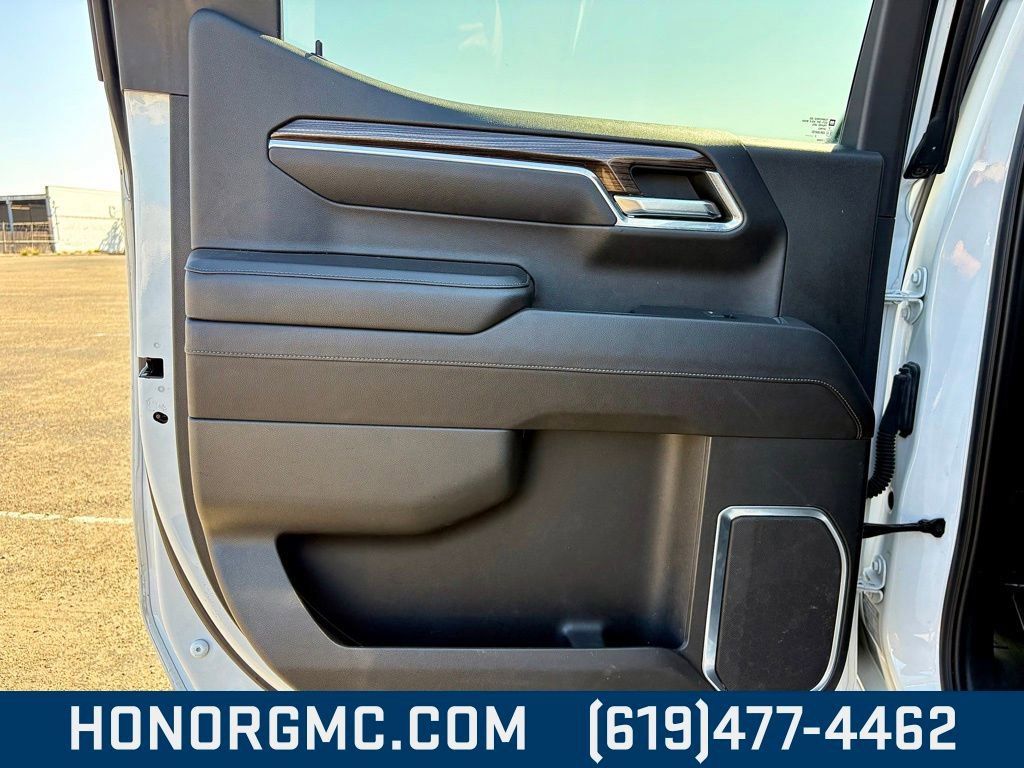 Used 2022 Chevrolet Silverado 1500 LT image 18