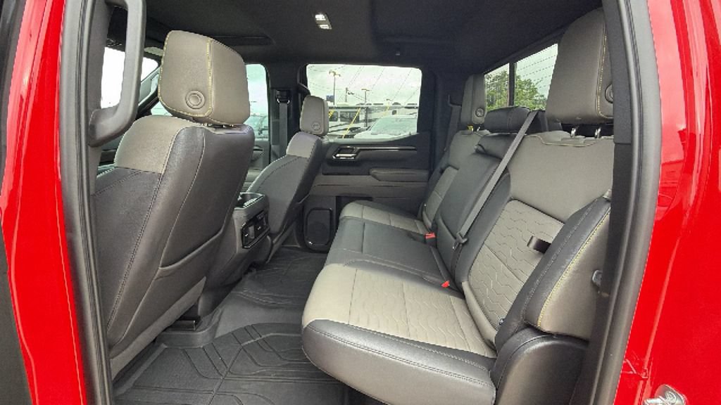 Used 2023 Chevrolet Silverado 1500 ZR2 w/ Technology Package AWD/4WD image 26