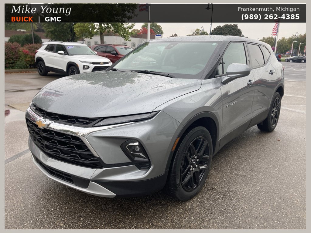 Used 2025 Chevrolet Blazer LT w/ Driver Confidence Package