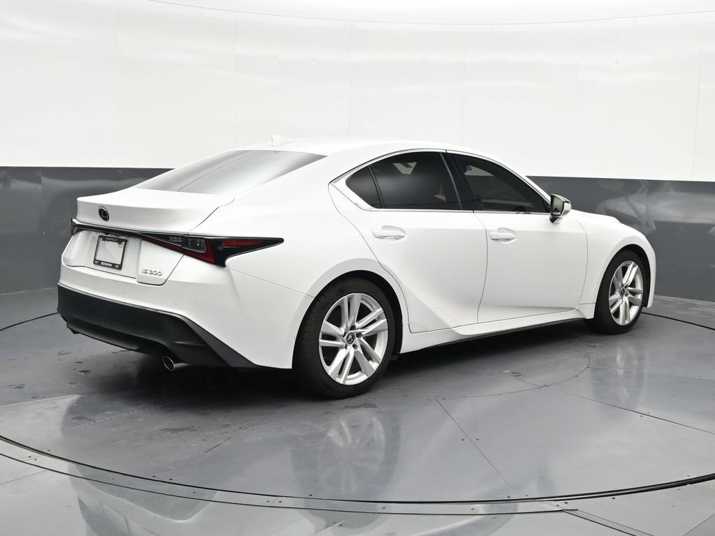 Used 2023 Lexus IS 300 w/ Comfort Package RWD image 5
