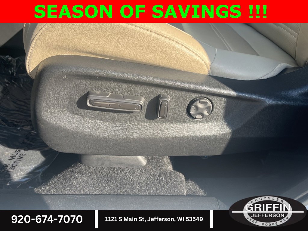 Used 2022 Honda CR-V EX-L image 16