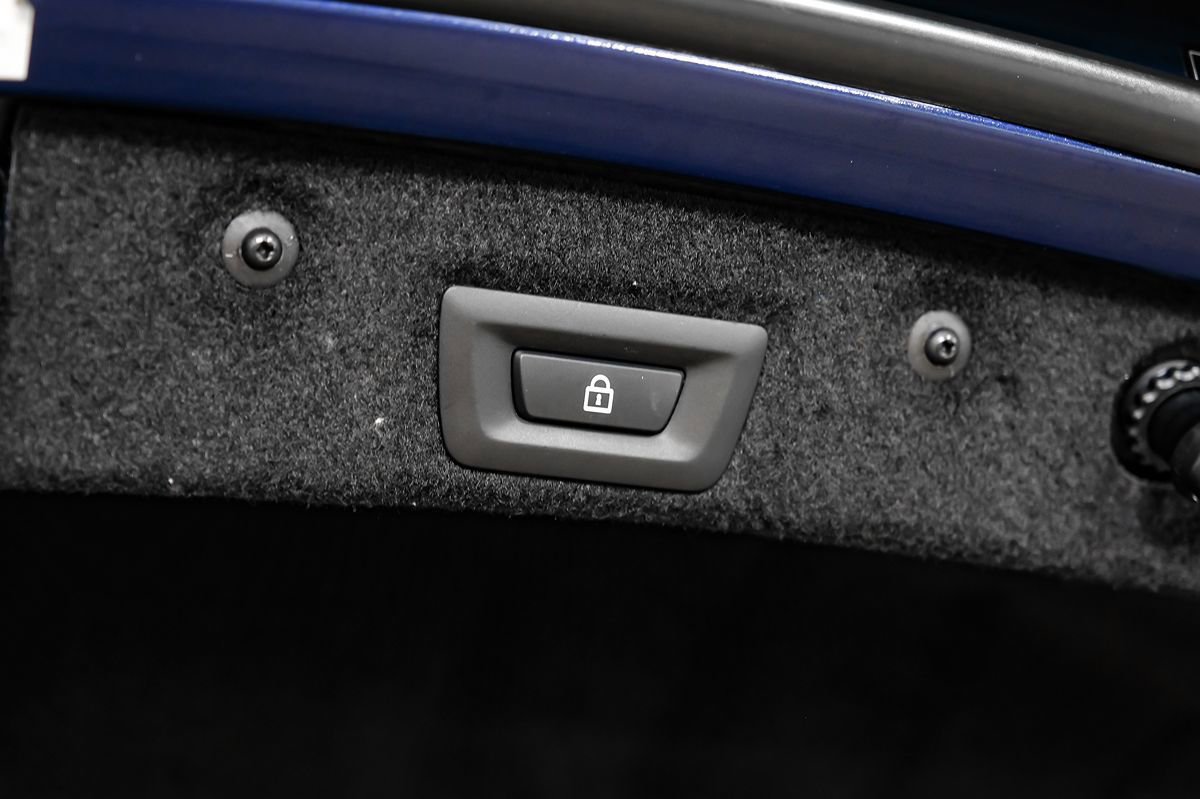 Used 2016 BMW M6 Convertible RWD image 60