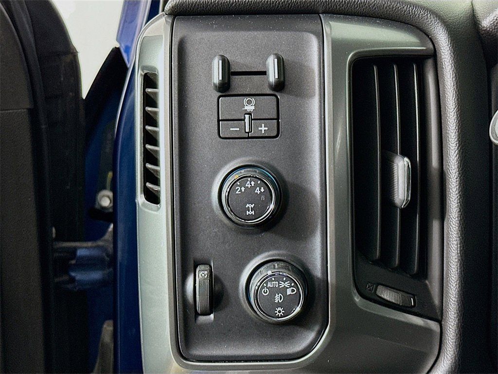 Used 2016 Chevrolet Silverado 2500 LT w/ All Star Edition image 12