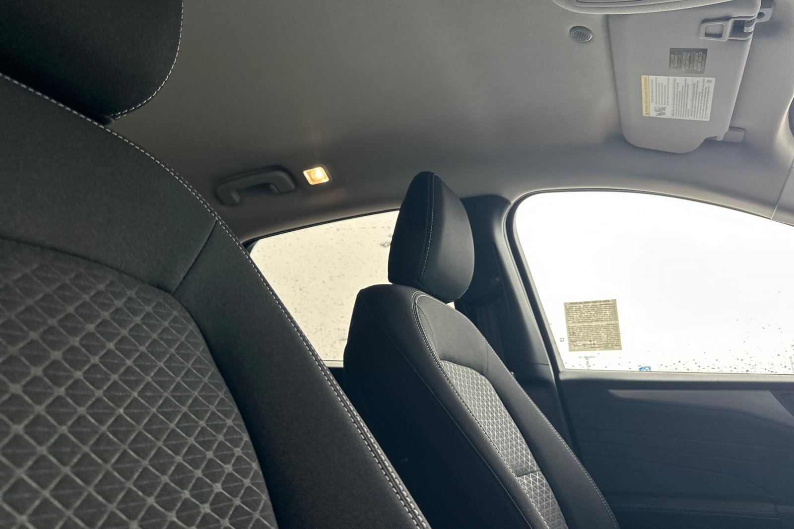 Used 2025 Ford Escape Active image 17