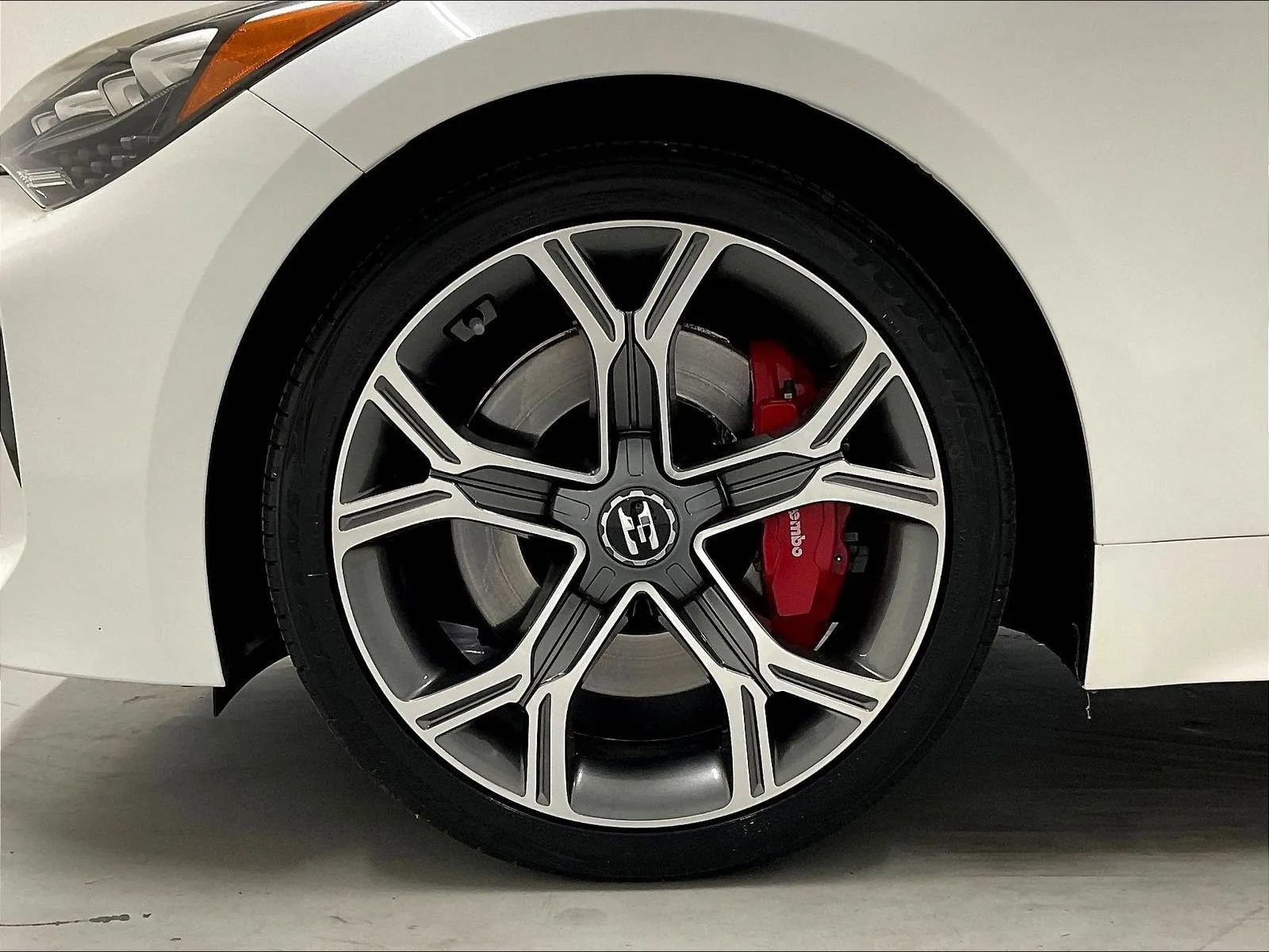 Used 2019 Kia Stinger GT RWD image 34