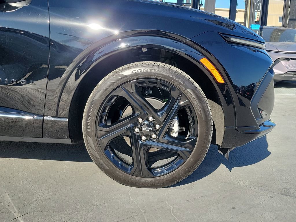 Used 2026 Chevrolet Equinox EV RS image 6