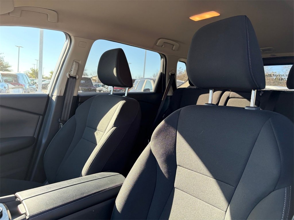 Certified 2025 Nissan Rogue S image 10