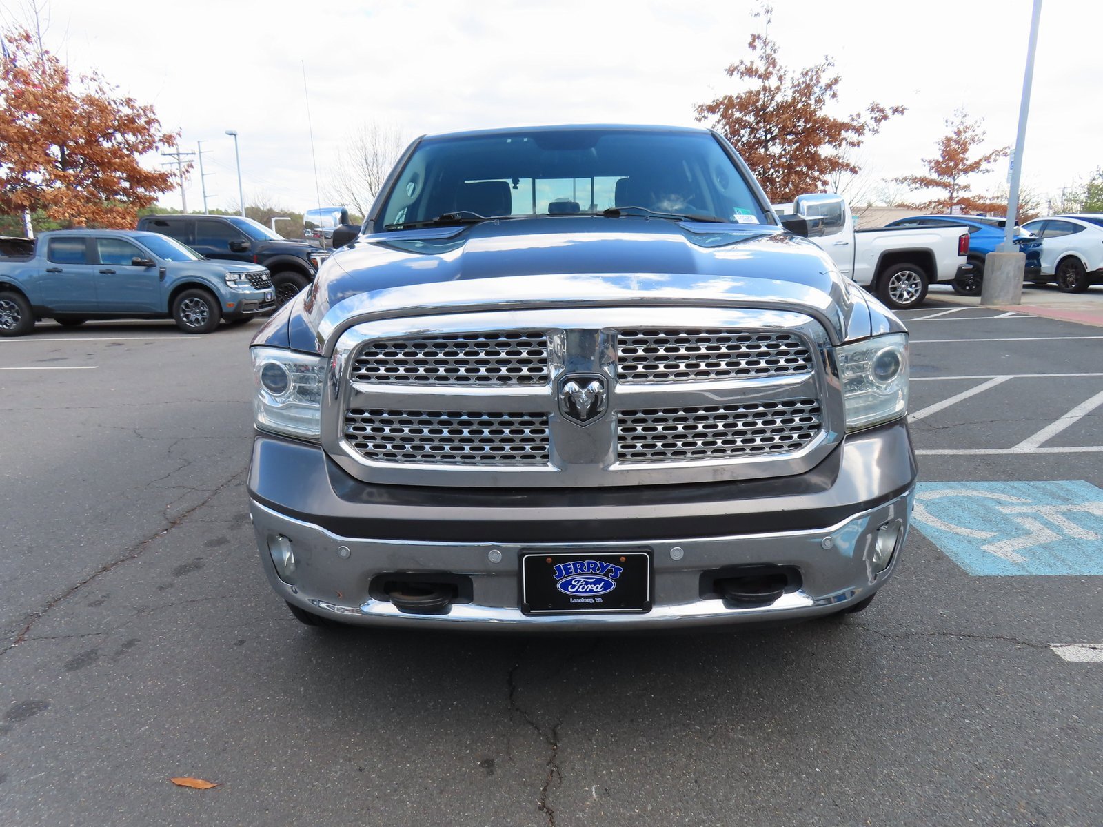 Used 2014 RAM 1500 Laramie w/ Convenience Group image 2