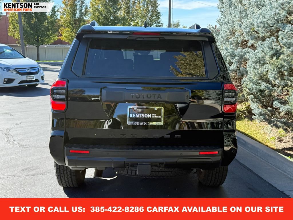 Used 2025 Toyota 4Runner TRD Off-Road image 7